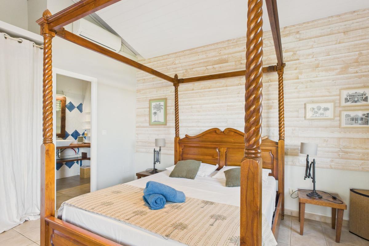 Location villa 6 chambres Anse à l_ane   - chambre 1 niveau principal